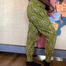 Load image into Gallery viewer, African Print Pants