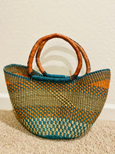 Load image into Gallery viewer, Large U-Shaped Bolga Baskets