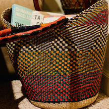 Load image into Gallery viewer, Large U-Shaped Bolga Baskets