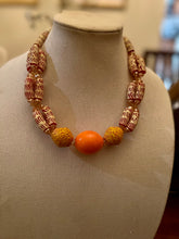 Load image into Gallery viewer, Glass Bead Necklaces