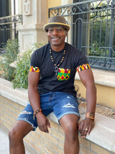 Load image into Gallery viewer, African Print Men&#39;s Pocket T-Shirts
