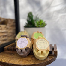Load image into Gallery viewer, SoFreshSmells Self Care Gift Set

